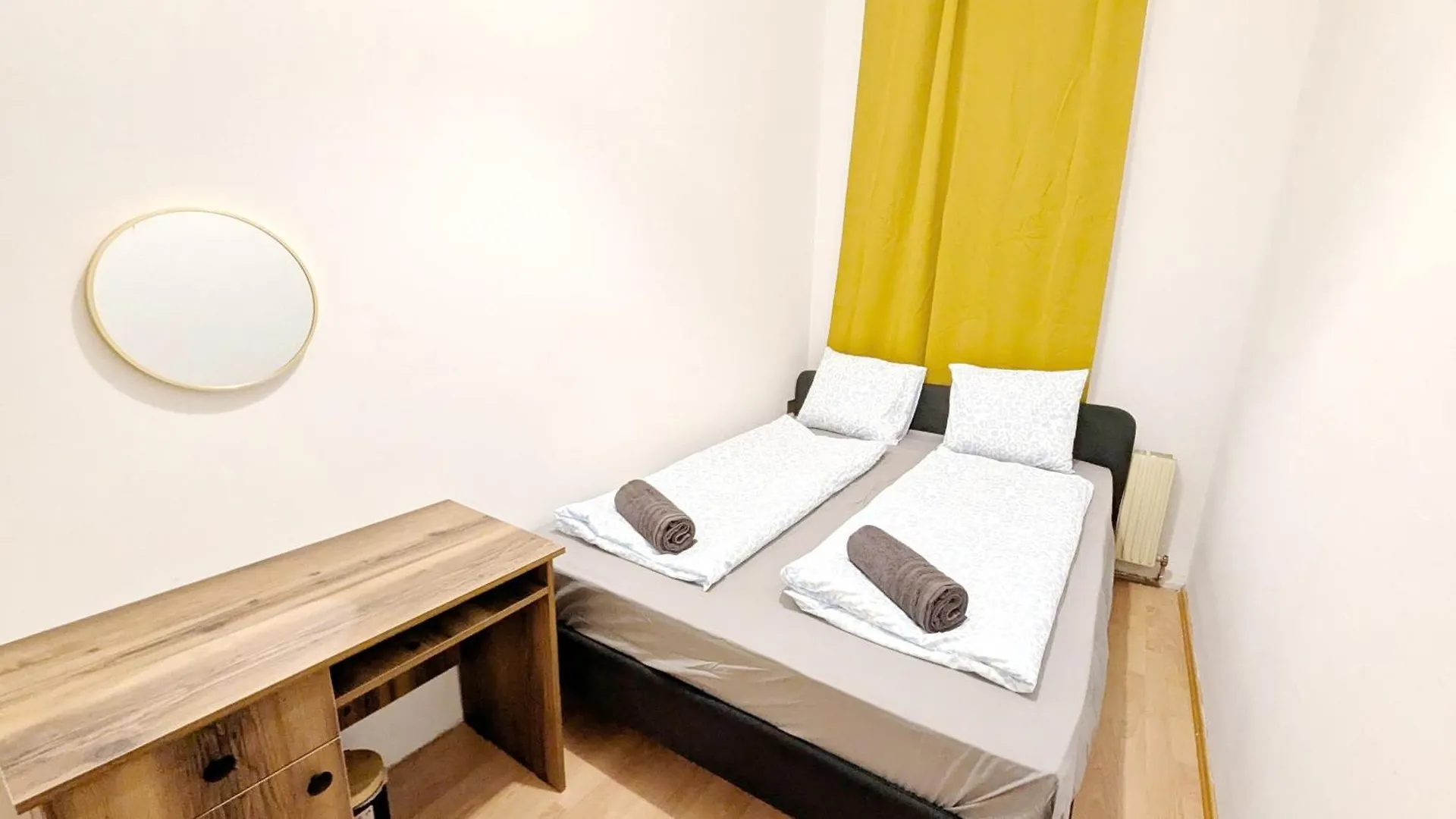 Spacious Rooms - 15 Min From Airport & City Center, 5 Min From Vienna Main-Bus Station Ez8 0*,