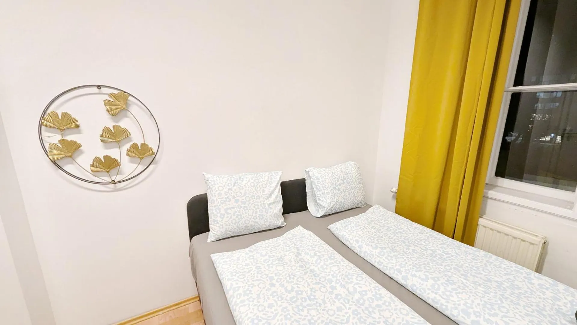 Homestay Spacious Rooms - 15 Min From Airport & City Center, 5 Min From Vienna Main-Bus Station Ez8 Austria